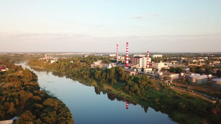 Северо-Восток Беларуси: край озёр, партизан и старинных традиций